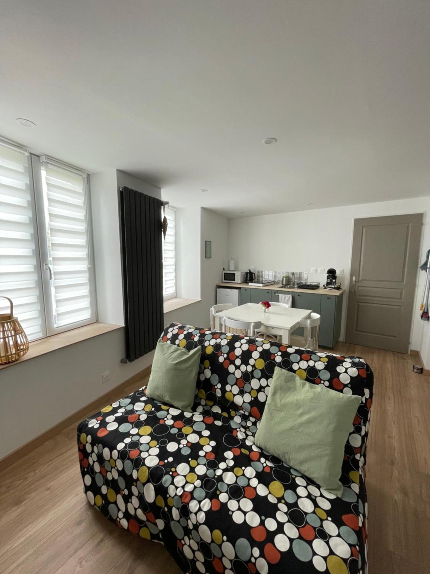 La Roche Apartment Verdun-sur-Meuse ภายนอก รูปภาพ